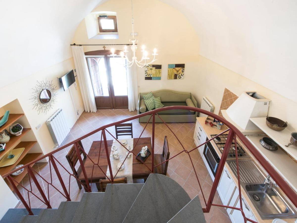 Casale Le Noci Apartment Вико Екуензе Екстериор снимка